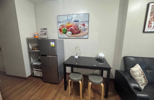 Highway Hills Condo | Flair Towers Condo Near MRT Bonifacio and Shaw Within Greenfields