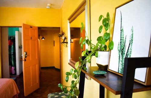 Esperanza House | Flamboyan Guest House