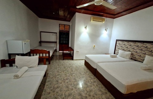 Weerawila Resort | Flamingo Lake Resort