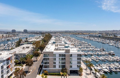 Silver Strand Apartment | "Flamingo" Rare Find 2Bedroom 2bath Marina Del Rey