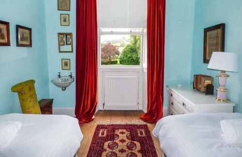 West Burton Cottage | Flanders Hall, WEST BURTON