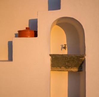 Kamares House | Flaros Village