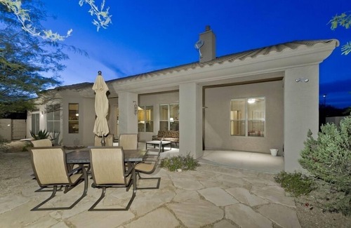 Carefree House | Flash Sale! Rise and Shine W/Mountain Views/3 BR/Carefree