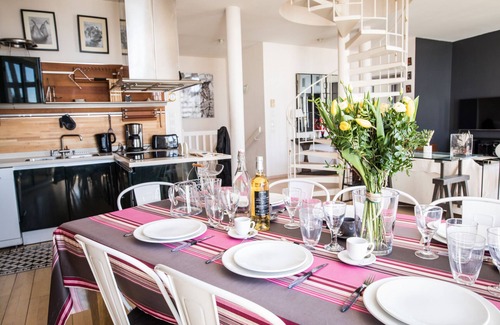 Saint-Martin-de-Re House | Flat 3* with terrace overlooking St Martin de Ré
