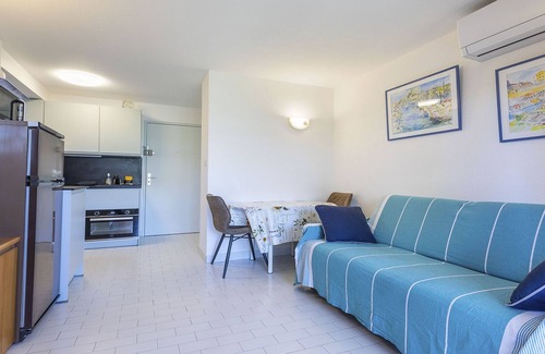 Cap d'Agde Apartment | Flat 4 ppl, garden, beach at 200m, private parking