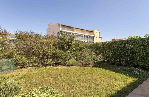 Cap d'Agde Apartment | Flat 4 ppl, garden, beach at 200m, private parking