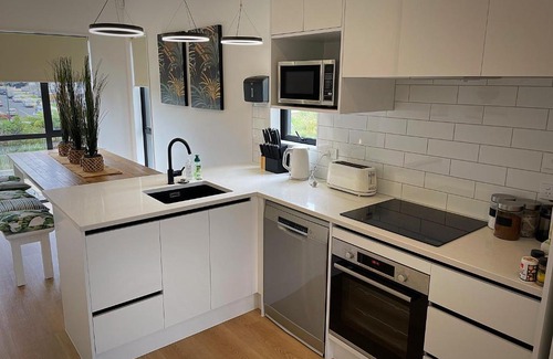 Flat Bush House | Flat Bush Holiday Accomodation