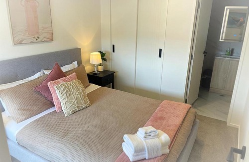 Flat Bush House | Flat Bush Holiday Accomodation