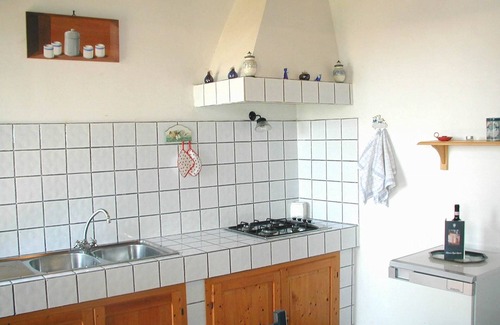 San Donato a Livizzano Apartment | Flat in a winery in Montespertoli,A/C,Wi-Fi, swimming pool,children friendly,Oli