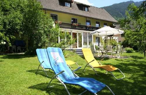 Feld am See Apartment | Flat in Feld am See on Lake Brennsee