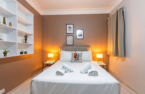 Osmanbey Apartment | Flat w Balcony, 1 min to Nisantasi City's, Metro