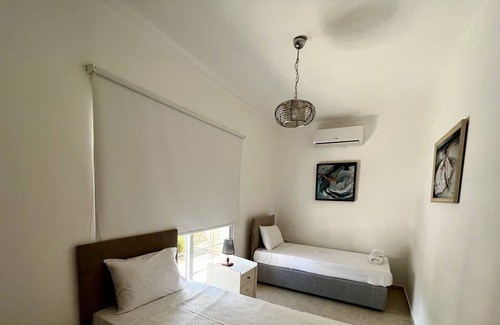 Karavas House | Flat w Garden 5 min to Mare Monte Beach in Kyrenia