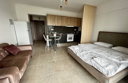 Trikomo Apartment | Flat w Pool, Balcony 10 min to Beach in Iskele