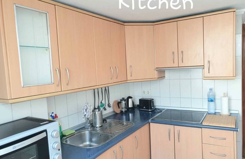 Campoamor Apartment | Flat with private terrace, view of the Castillo