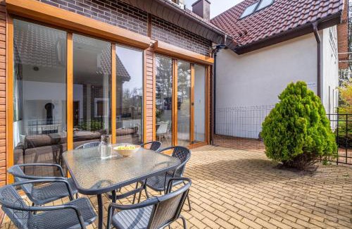 Mikoszewo Apartment | Flatbook Apartamenty - Mikoszewo Dom Amber Cottage