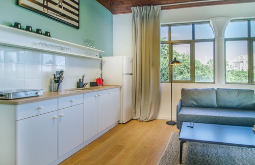 Jaffa Apartment | Flea Market Studios