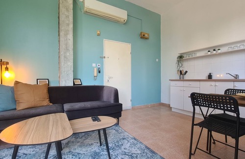 Jaffa Apartment | Flea Market Studios
