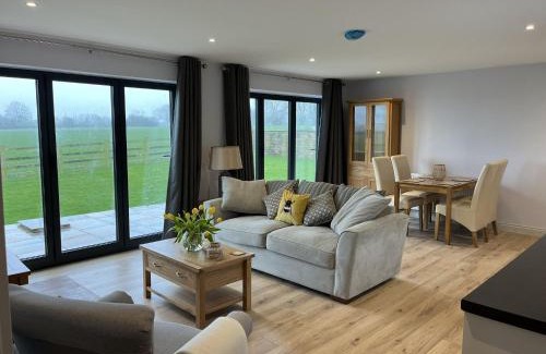 Watford House | Fleetwood 2 bed cottage