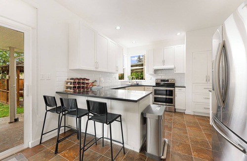 Fleetwood House | Fleetwood Home, Pet-Friendly-Parking-Central HVAC