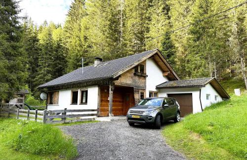 Innerkrems Ski Chalet | Fleissner Hütte