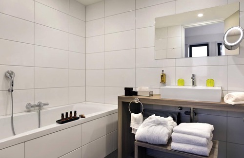 Zestienhoven Hotel | Fletcher Hotel-Restaurant Wings-Rotterdam