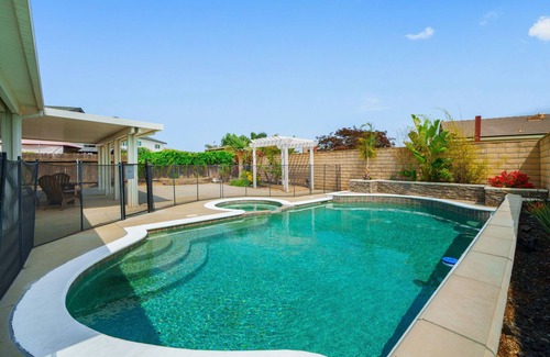 Chino House | FLEXIBLE LEASE PET FRIENDLY POOL AND JACUZZI HOME IN CHINO HILLS CALIFORNIA