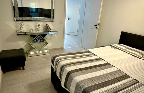 Sondelfingen Apartment | flexible, schöne und gut aussehende Feriensuite (für Stadtliebhaber, Shopper, Naturliebhaber und Entspannungssuchende)