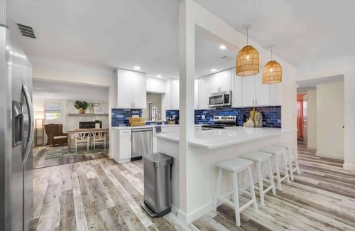 Walsingham House | Flip-Flops On & Stress Off | Gulf Beach Escape