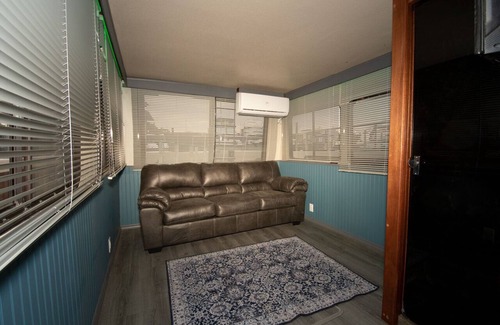 Patchogue Boat Rental | Floating Holiday. Experience the excitement of boat life.