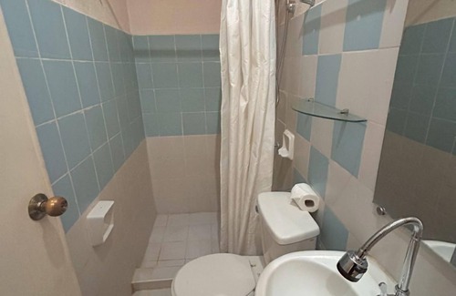 Puerto Princesa City Centre Hotel | Flores De Musa by Curv Hotels