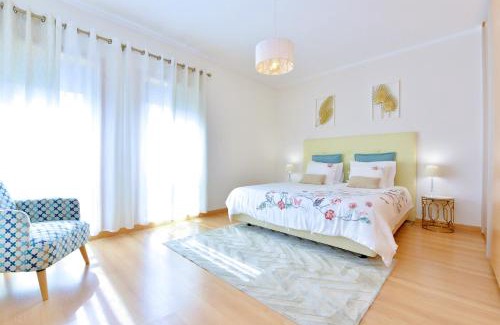 Olhao Apartment | FLORIPES LUXURY APARTMENT with Pool on Rooftop