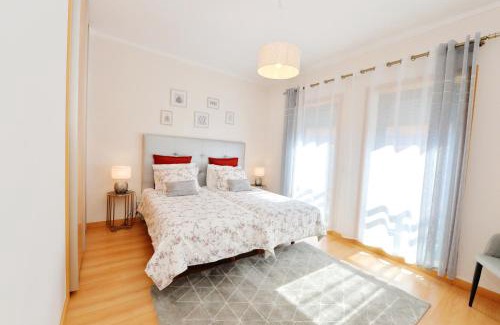 Olhao Apartment | FLORIPES LUXURY APARTMENT with Pool on Rooftop