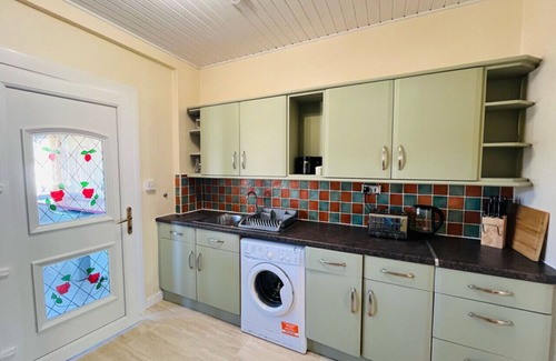 Fort William Apartment | Florrie's near Fort William Town Centre