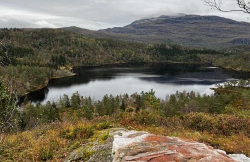 Hardangerfjord House | Flott familiehytte på Haukås i Strandebarm