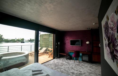 Cukarica Hotel | FLOW