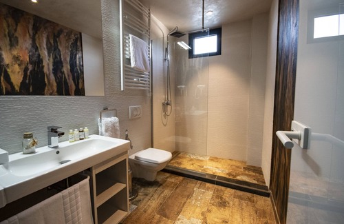 Cukarica Hotel | Flow