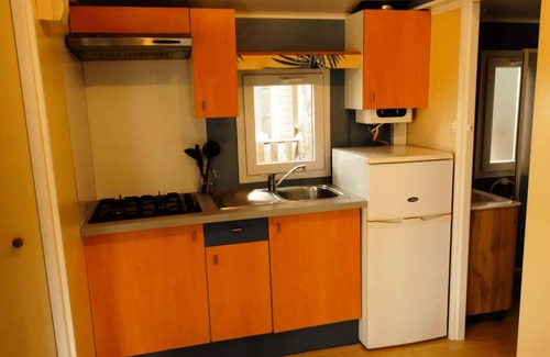 Villecroze House | Flower Camping Les Cadenières * - Mobil home Standard Ideal without air conditioning 25m2 2Ch. 4/6P 6 persons