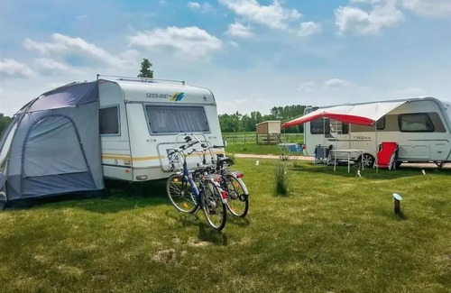Brehemont House | Flower Camping Loire et Châteaux * - Standard Canvas Bungalow 3 Rooms 5 People Without sanitary facilities