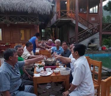 Bac Ha House | Flower hmong homestay