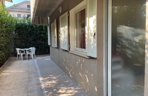 Faraone Apartment | Flowers apartments A