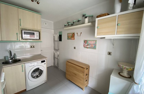 Moreaga Apartment | Flowers Family House