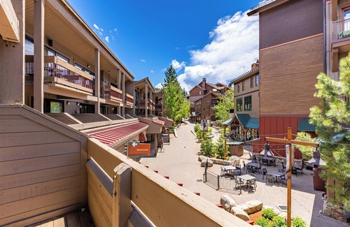 Truckee Condo | Flurry by Avantstay Tahoe Donner Home w/Access to Northstar Resort Community