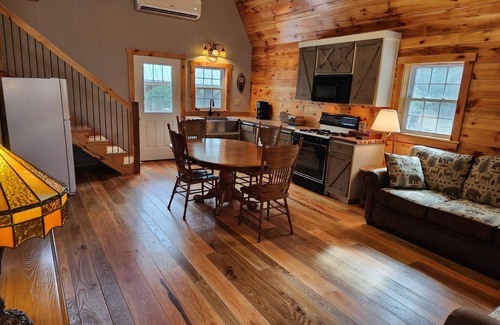 Laurelton Cottage | Fly Away Cabin: Relax and enjoy the creek views and sounds.