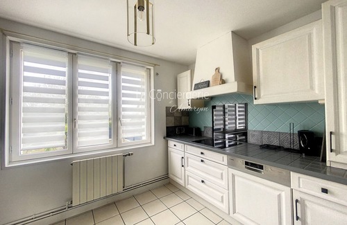 Friaucourt House | FM42 - À Ciel Ouvert. Maison avec grande veranda et jardin