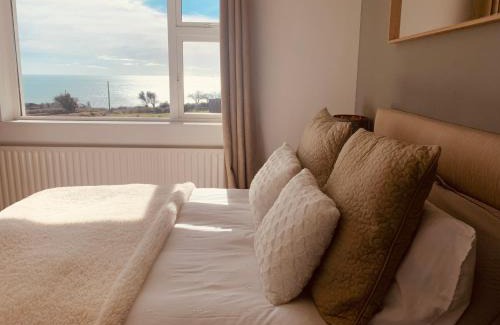 Dungarvan House | Follies Suites Ballyvoile