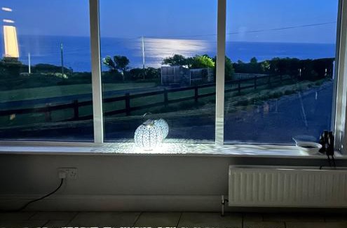 Dungarvan House | Follies Suites Ballyvoile