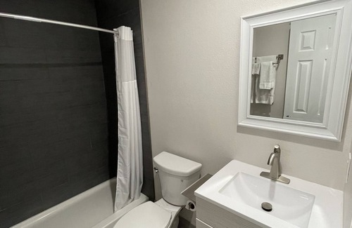Fontana Hotel | Fontana Inn