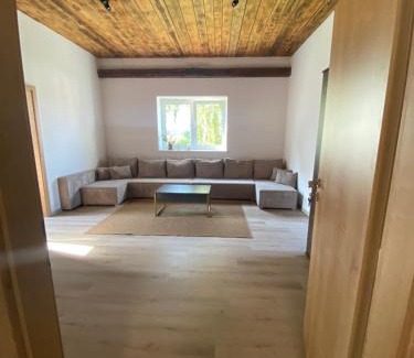 Staric Bed & Breakfast | Food Atelier Residence