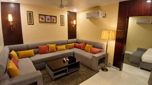 Naugachhia Hotel | Food Plaza Family Restaurant Hotel Shreyash Inn
