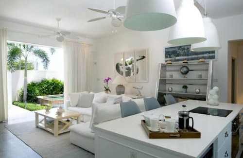 Mount Standfast House | Footprints by Blue Sky Luxury